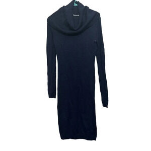 Susana Monaco NWT’s cowl neck sweater dress. Size small